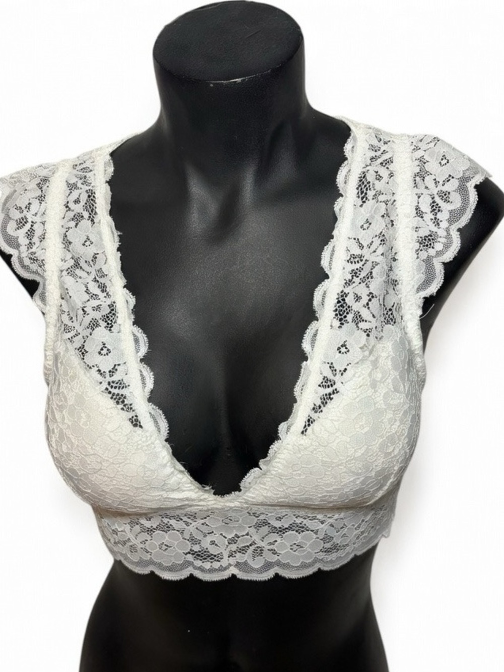Gilly Hicks Ivory Lace Plunge Bralette